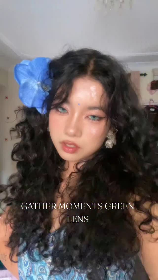 Noire Nepal Gather Moments Green Lens